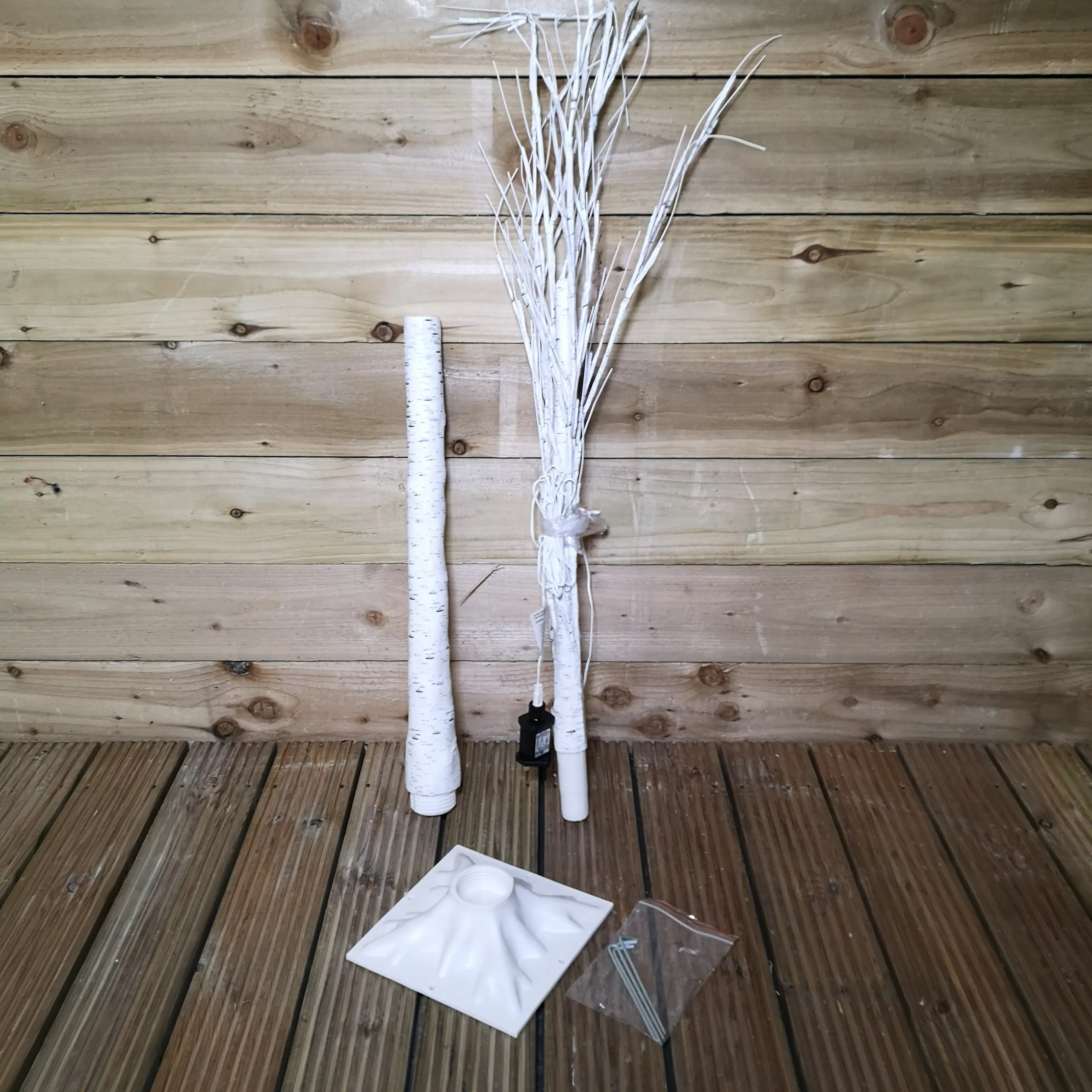 1.8m (6ft) Indoor Outdoor Christmas Lit Birch Tree with 80 Ice White LEDs