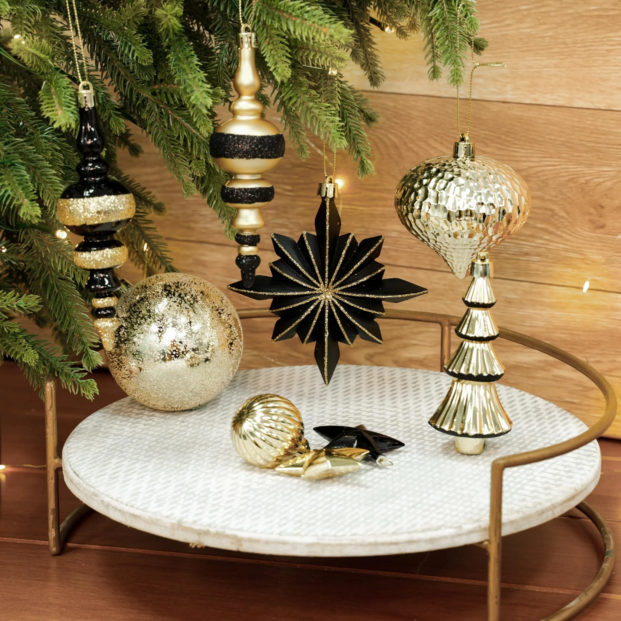 80pcs Black and Gold Christmas Balls Ornaments Set with Lanyards