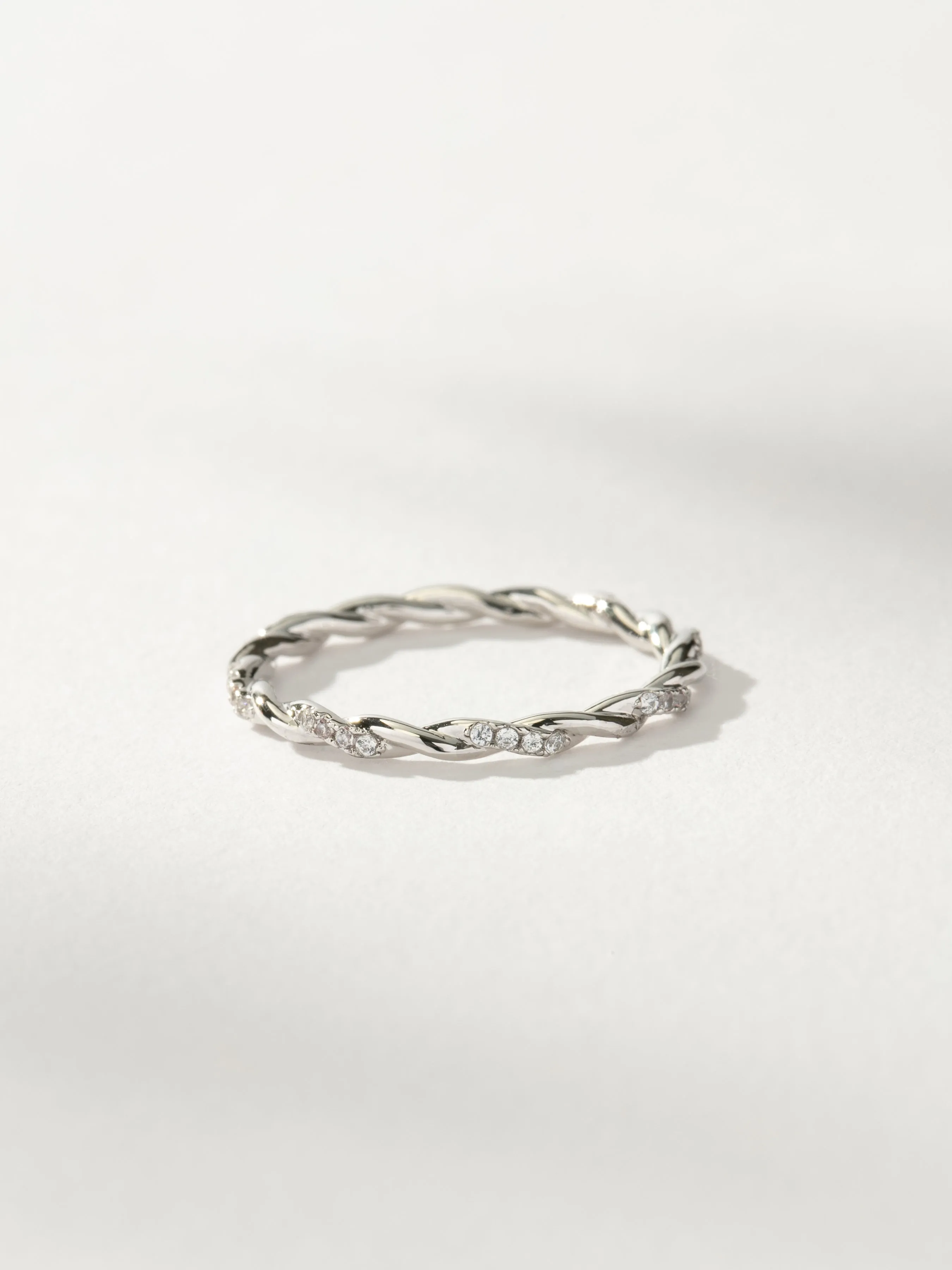 Dainty Twist Ring