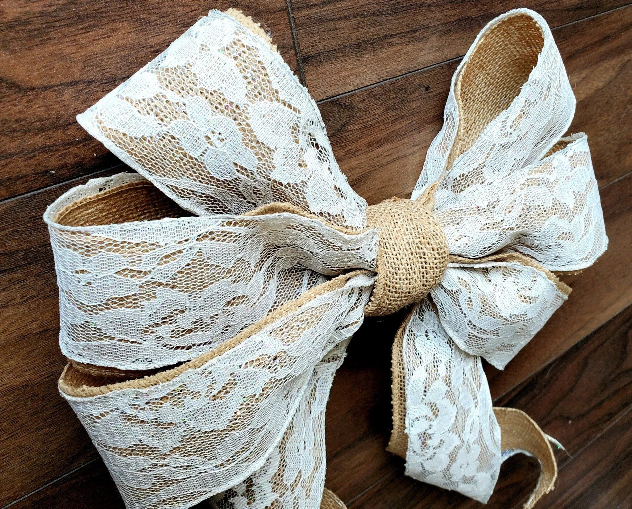 Hand-Made Bow Burlap Sparkly Lace - Perfect for Weddings, Parties, and Special Occasions