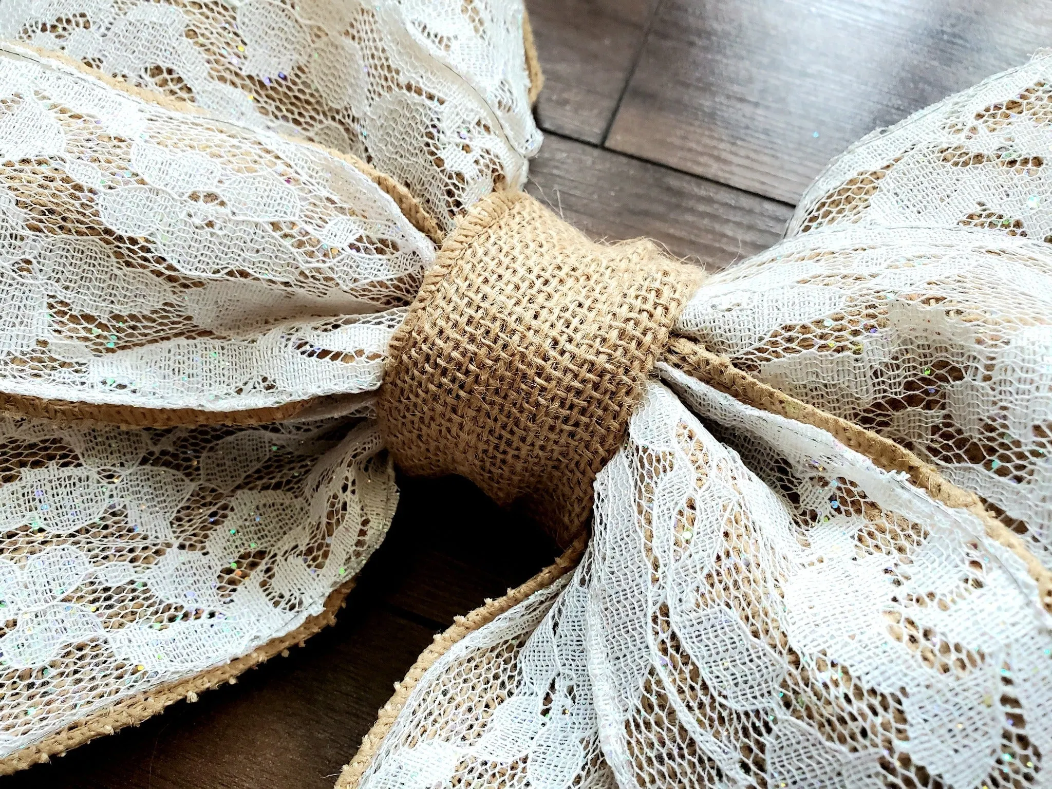 Hand-Made Bow Burlap Sparkly Lace - Perfect for Weddings, Parties, and Special Occasions