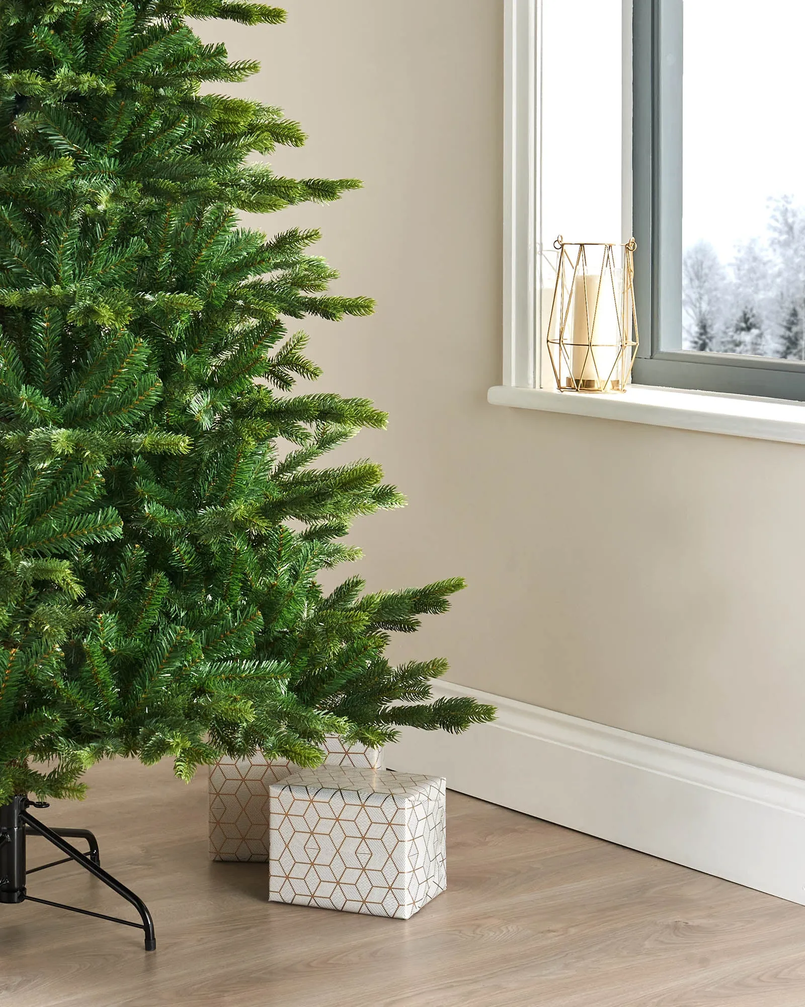 Himalayan Fir Christmas Tree, 7 ft