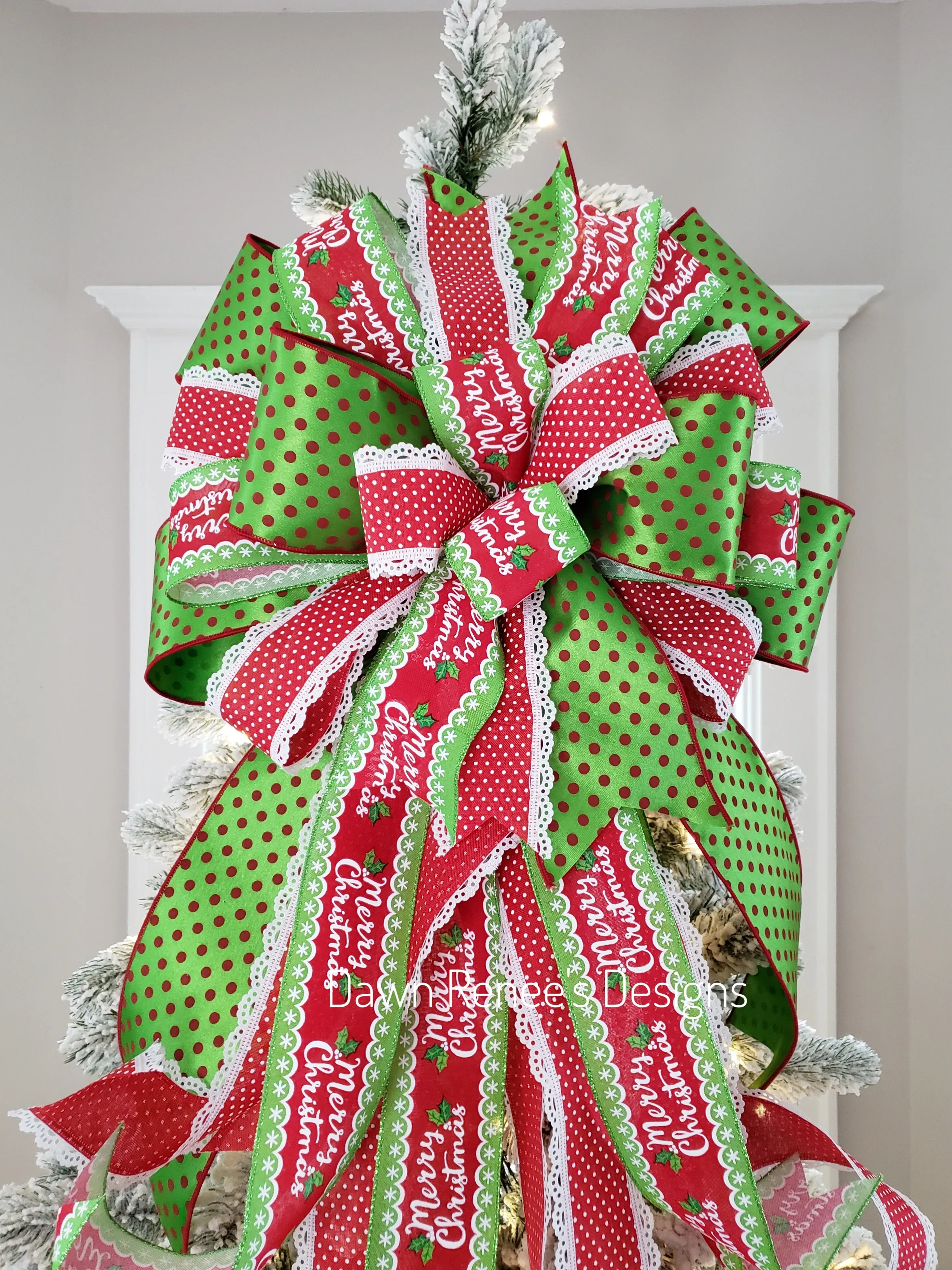 Polka Dot Christmas Tree Bow in Green Red White