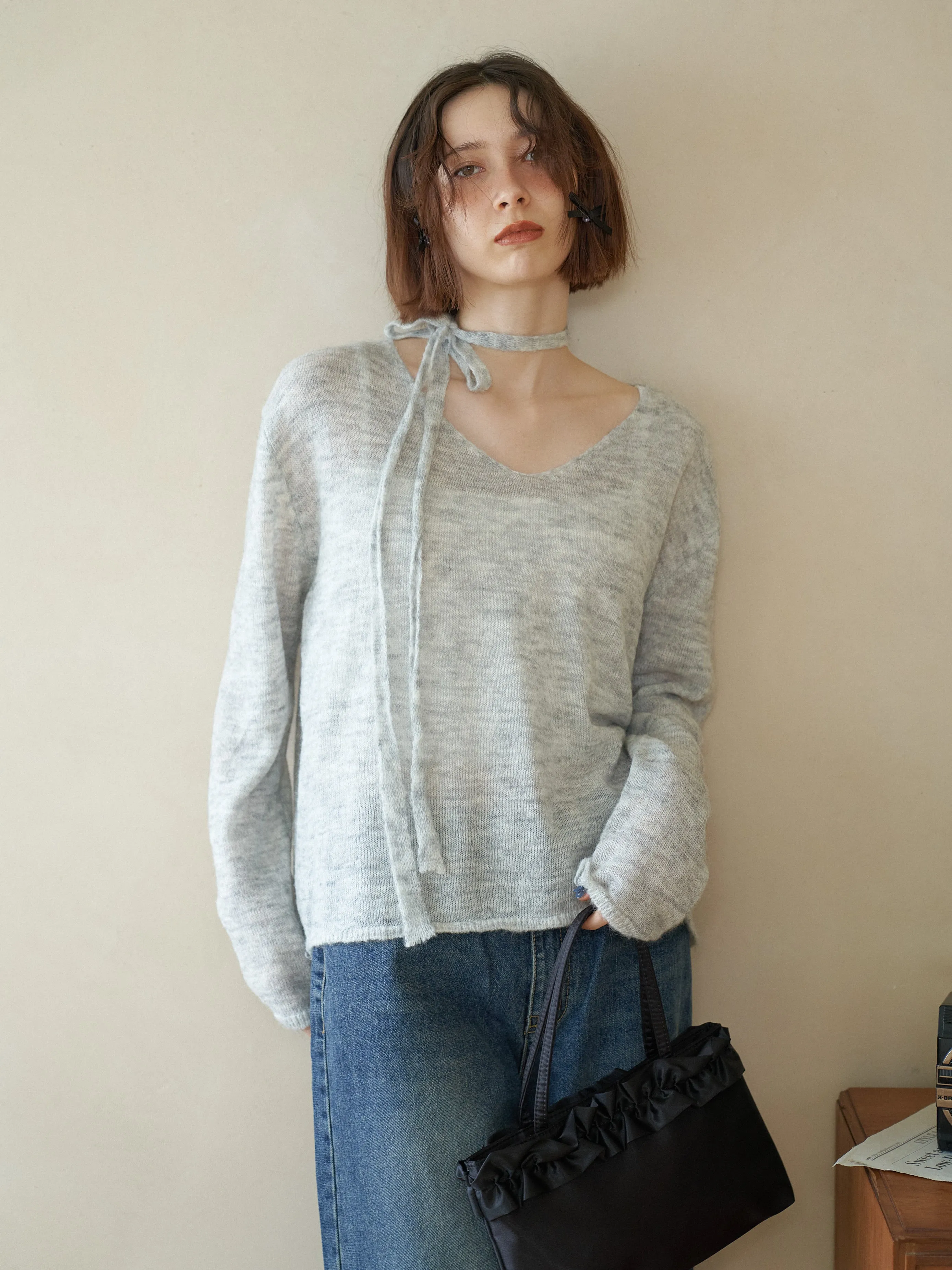 V-neck Ribbon Set Knit